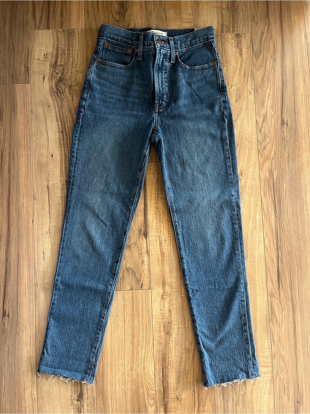 Madewell High-Rise Straight Leg Jeans in Dark Wash Blue
